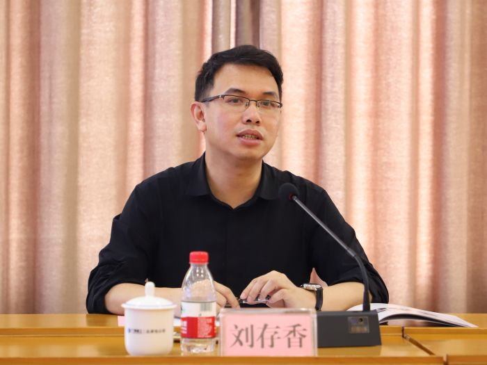 劉存香講話。李立云 攝.jpg